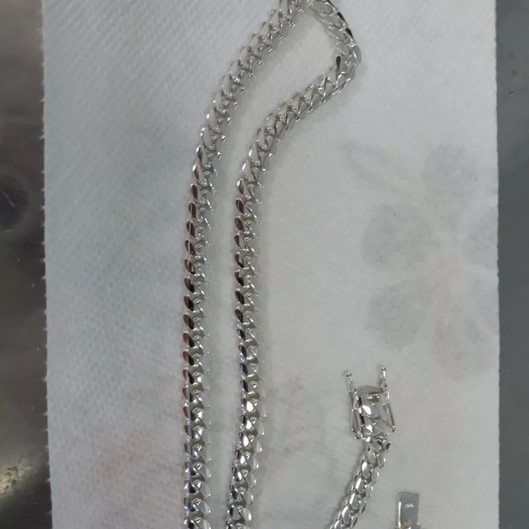 9mmx30” Sterling Silver Miami Cuban Link Chain - Picture 4 of 8